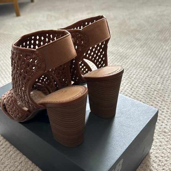 Lauren Conrad-Booties-Size 7 - Picture 4 of 5